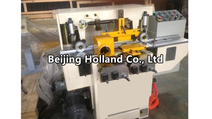 Paperboard batten chamfering machine