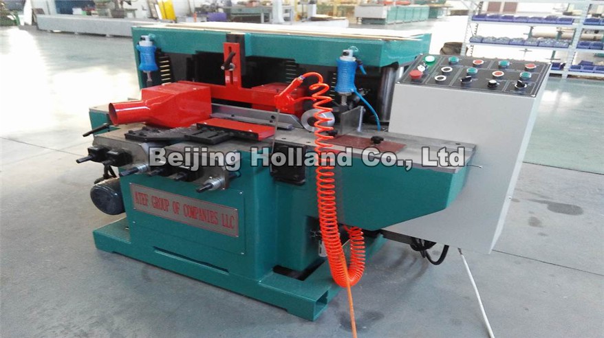 Paperboard batten chamfering machine